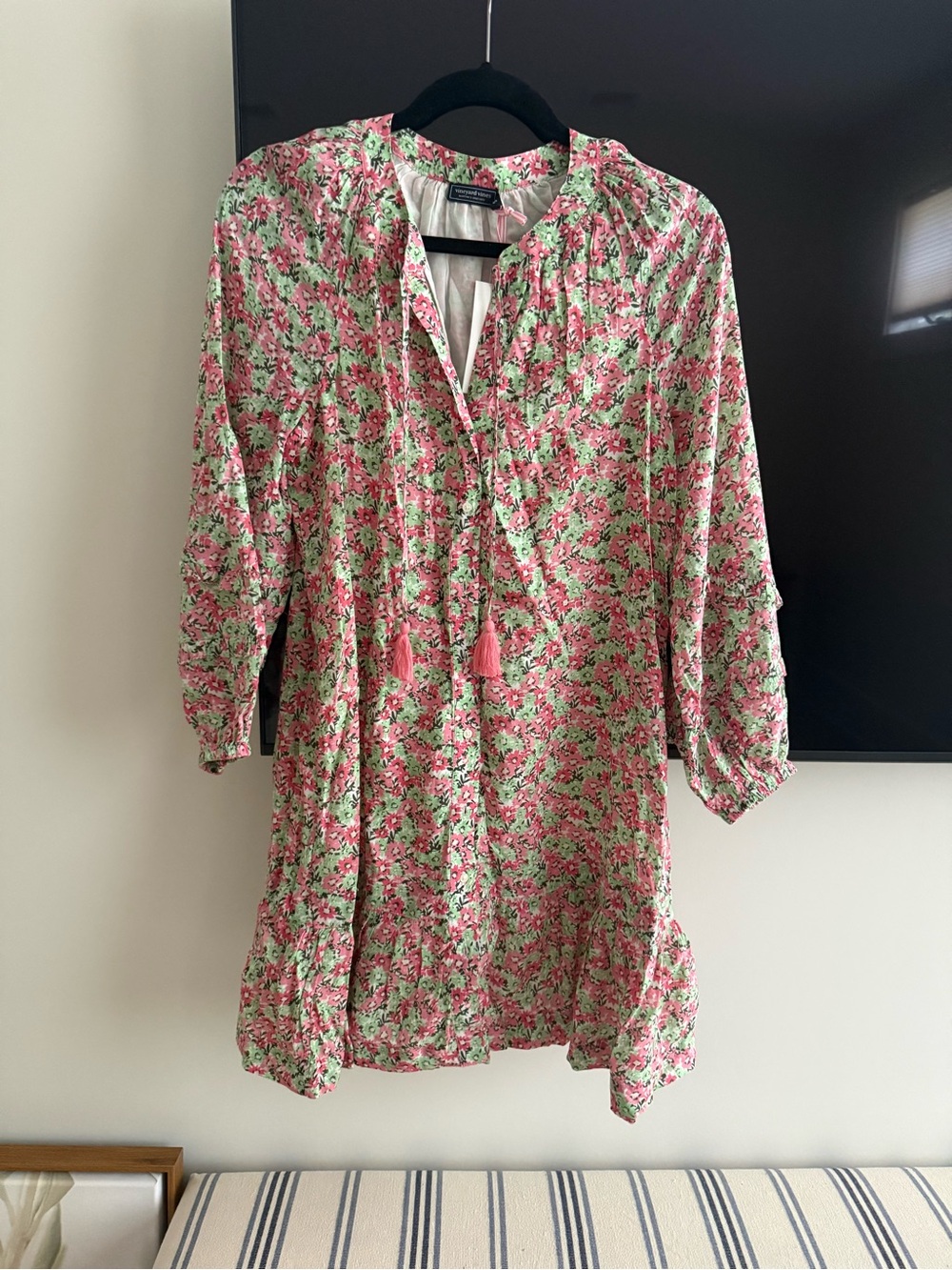 Vineyard Vines sz small floral tile dress